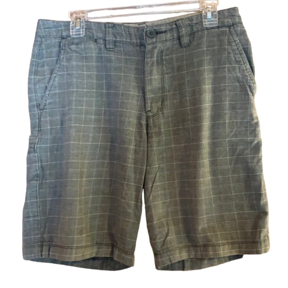 QuikSilver gray plaid flat front casual shorts Size 30